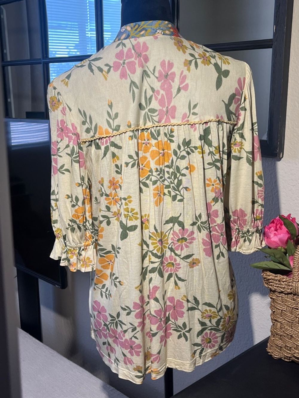 Floral Bohemian V‑Neck Tunic Top in Multi - Picture 5 of 7